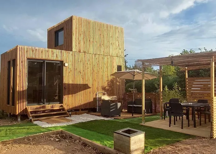 Maison De Jardin 4 Personnes