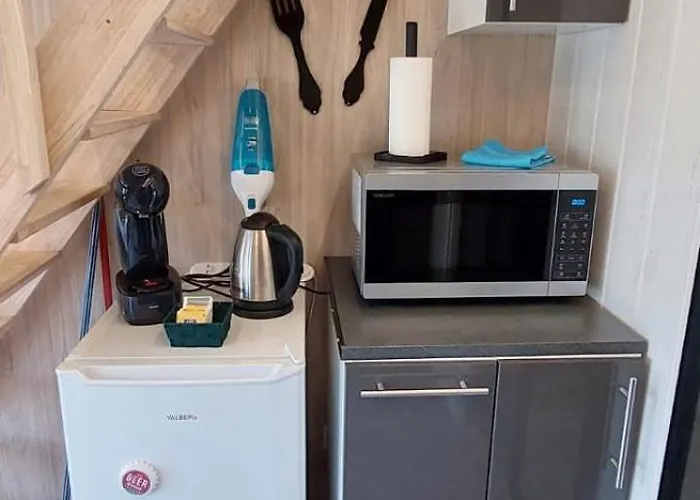 Maison De Jardin 4 Personnes *